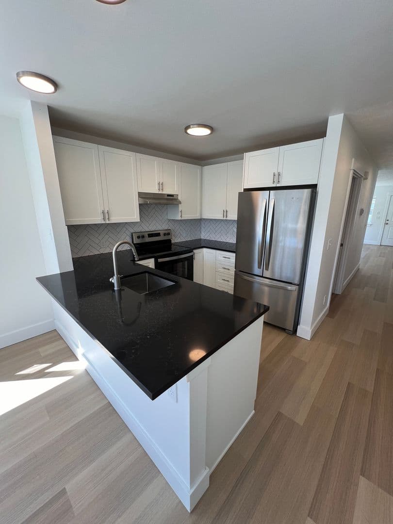 Sunray Terrace Senior Apartments 14 of 21