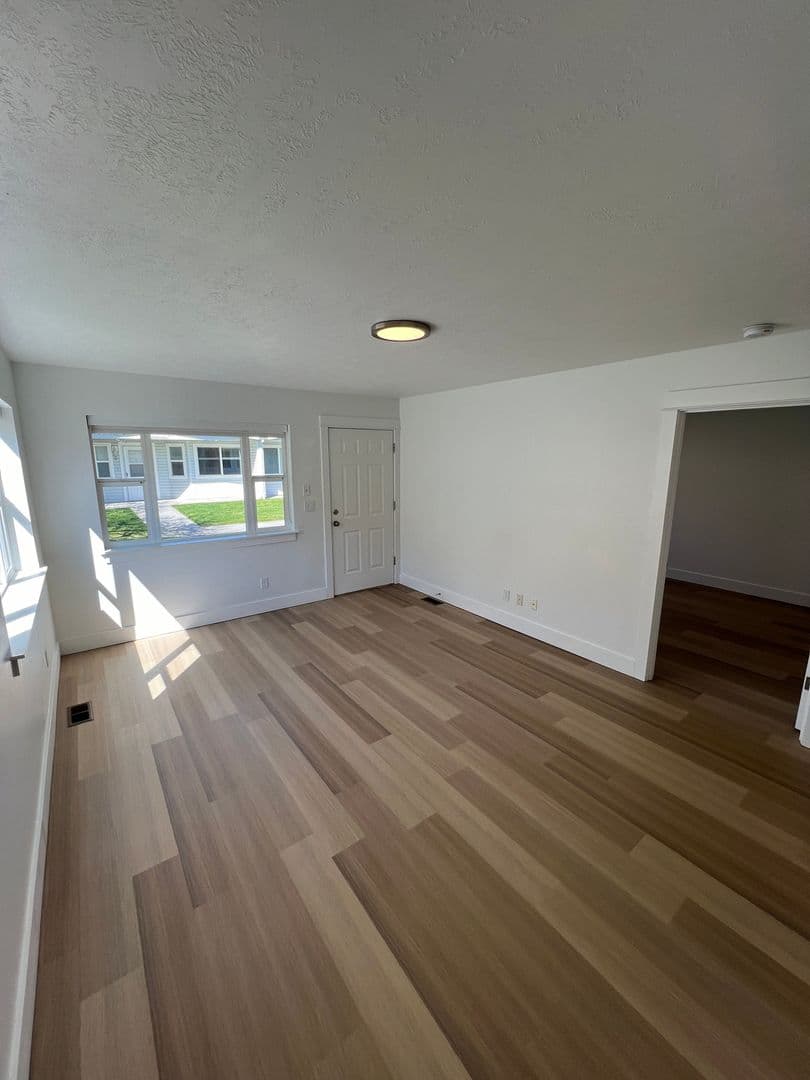 Sunray Terrace Senior Apartments 5 of 21