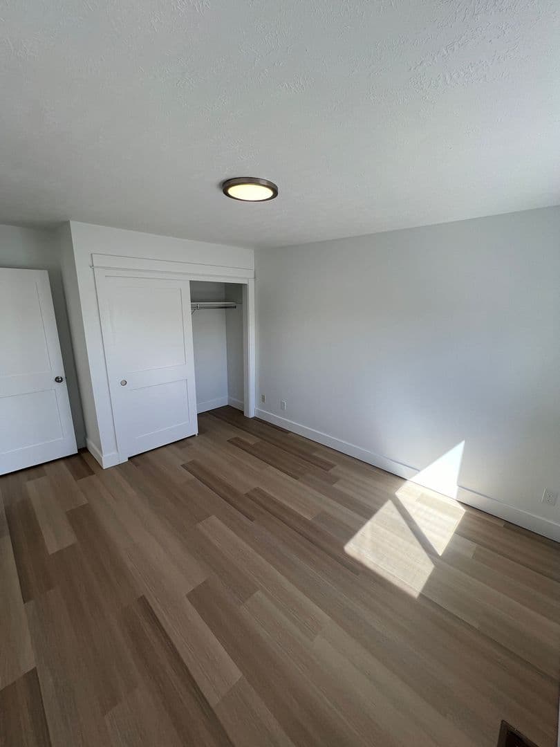 Sunray Terrace Senior Apartments 21 of 21