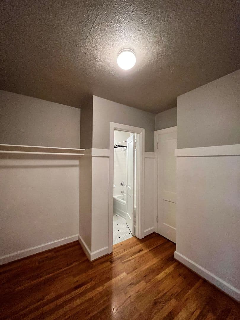 Belmont Court 8 of 13