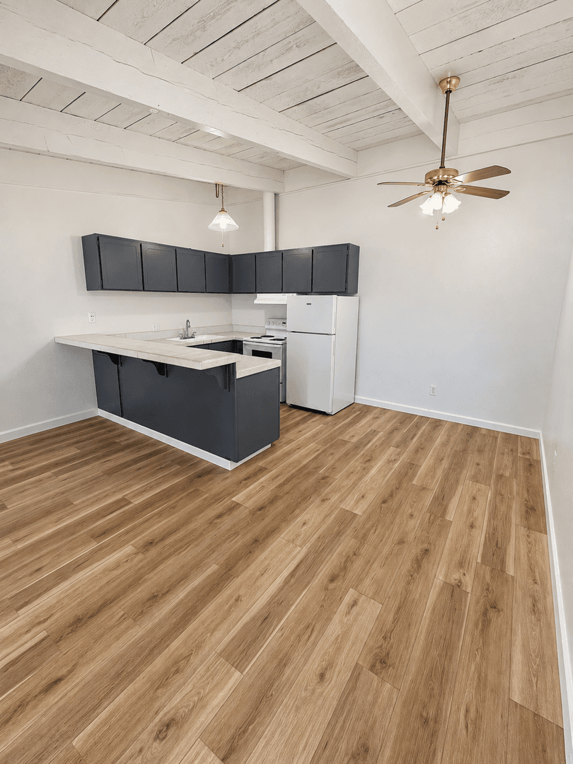 Rancho Carmel Apartments 5 of 6