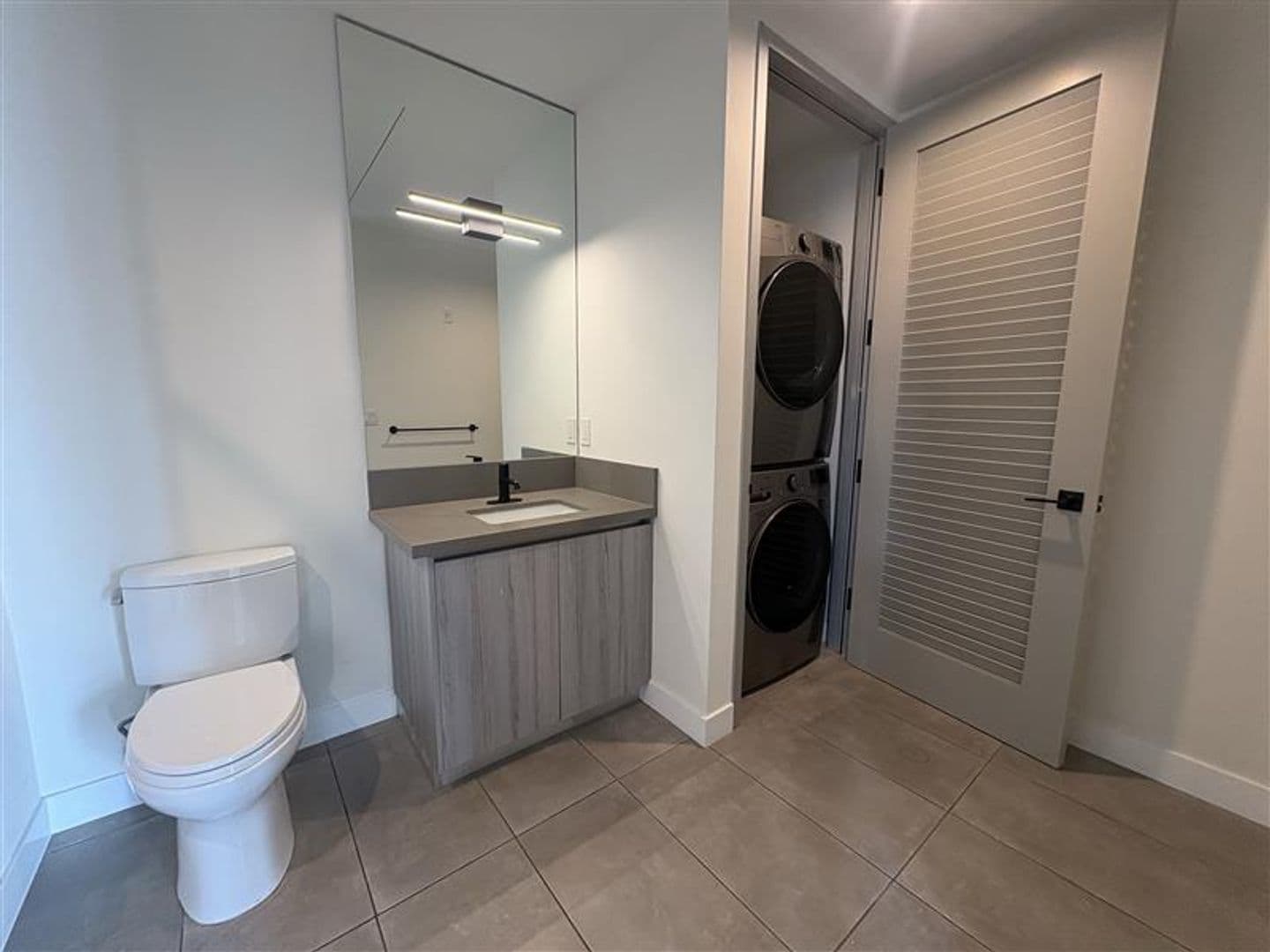 495 Promenade Ave 29 of 29