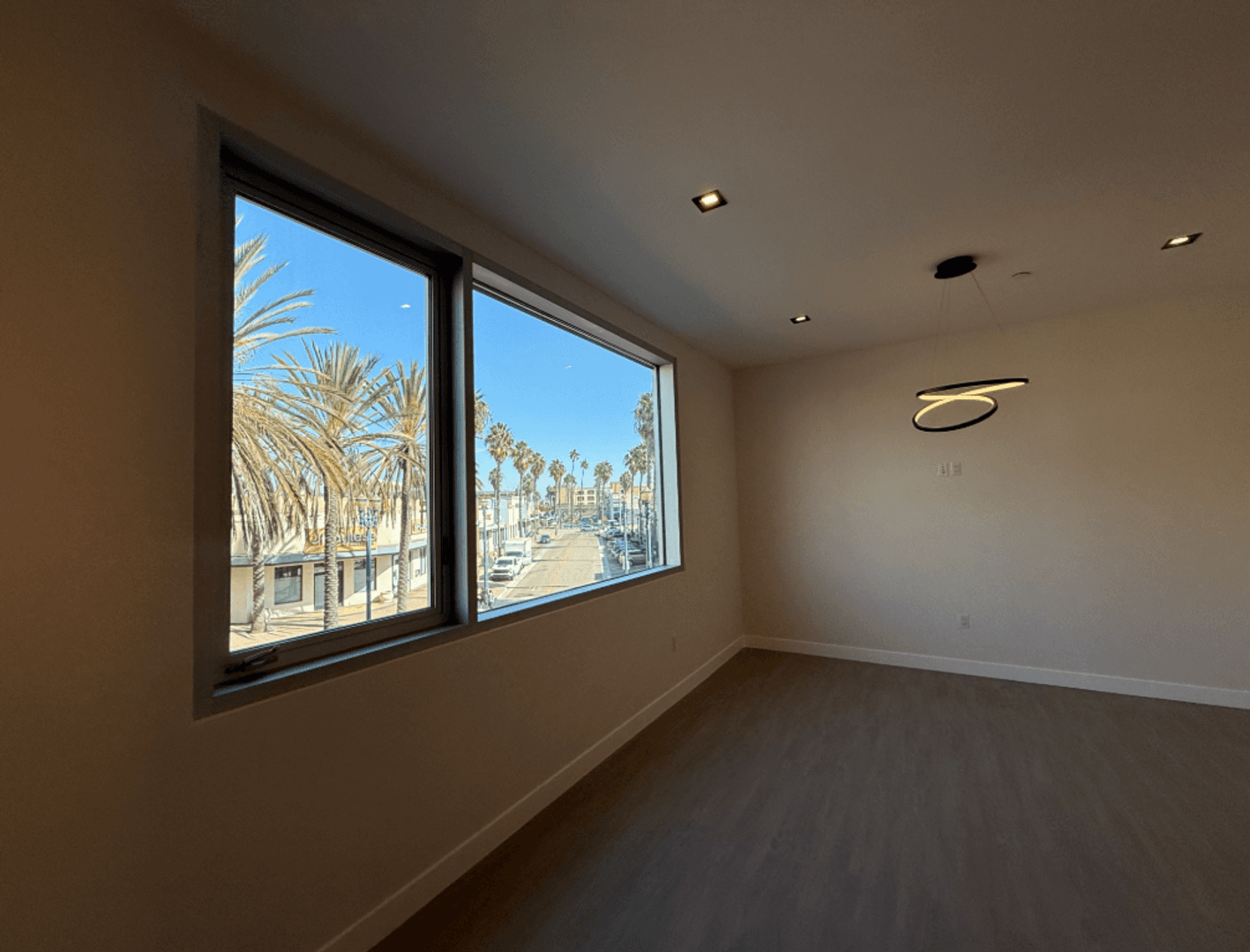 495 Promenade Ave 12 of 22