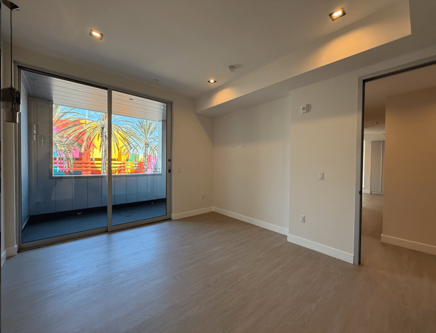 495 Promenade Ave 14 of 26