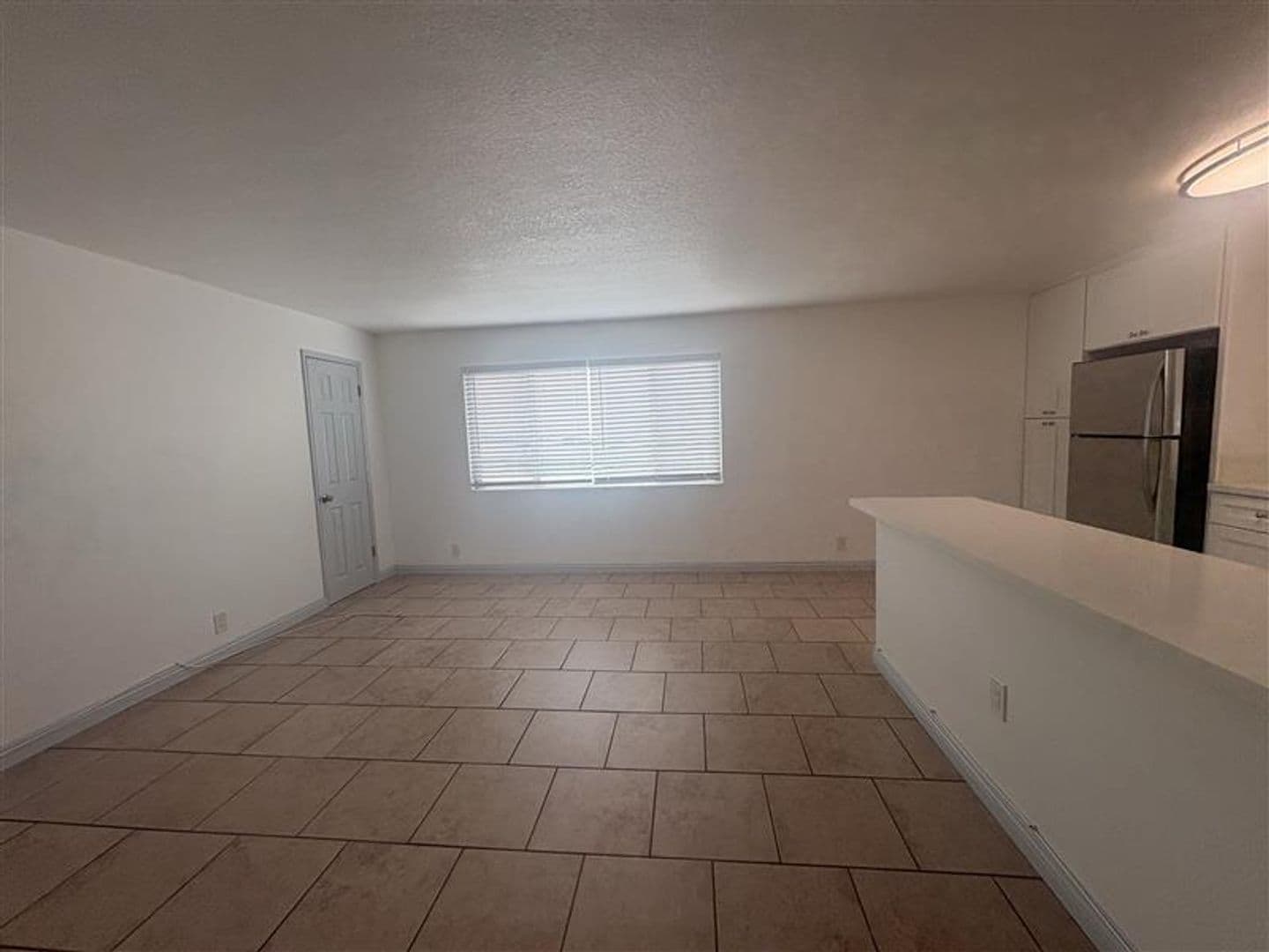 1518 E 3rd St 7 of 14