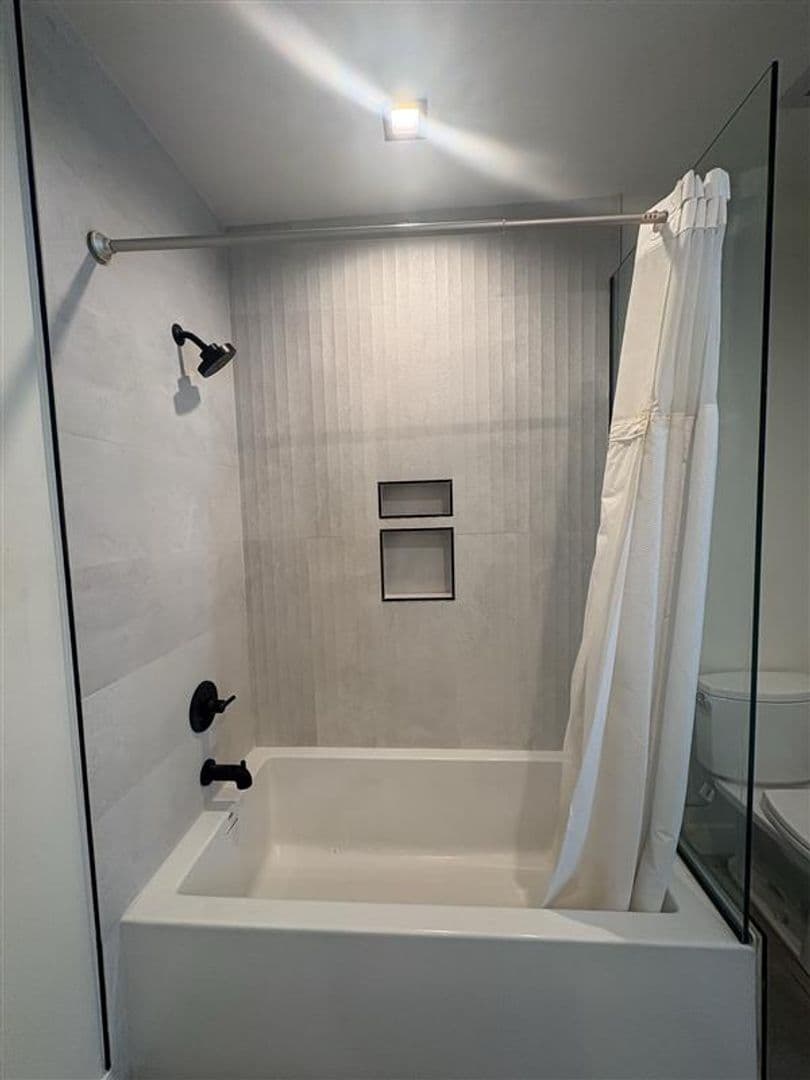 495 Promenade Ave 20 of 29