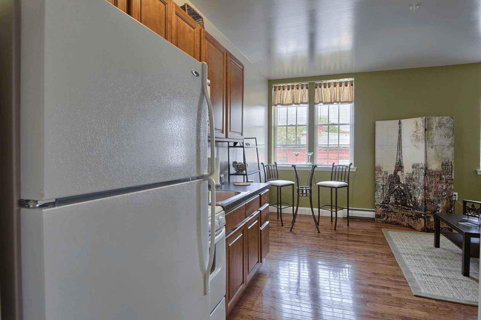Glass Factory 3 of 10