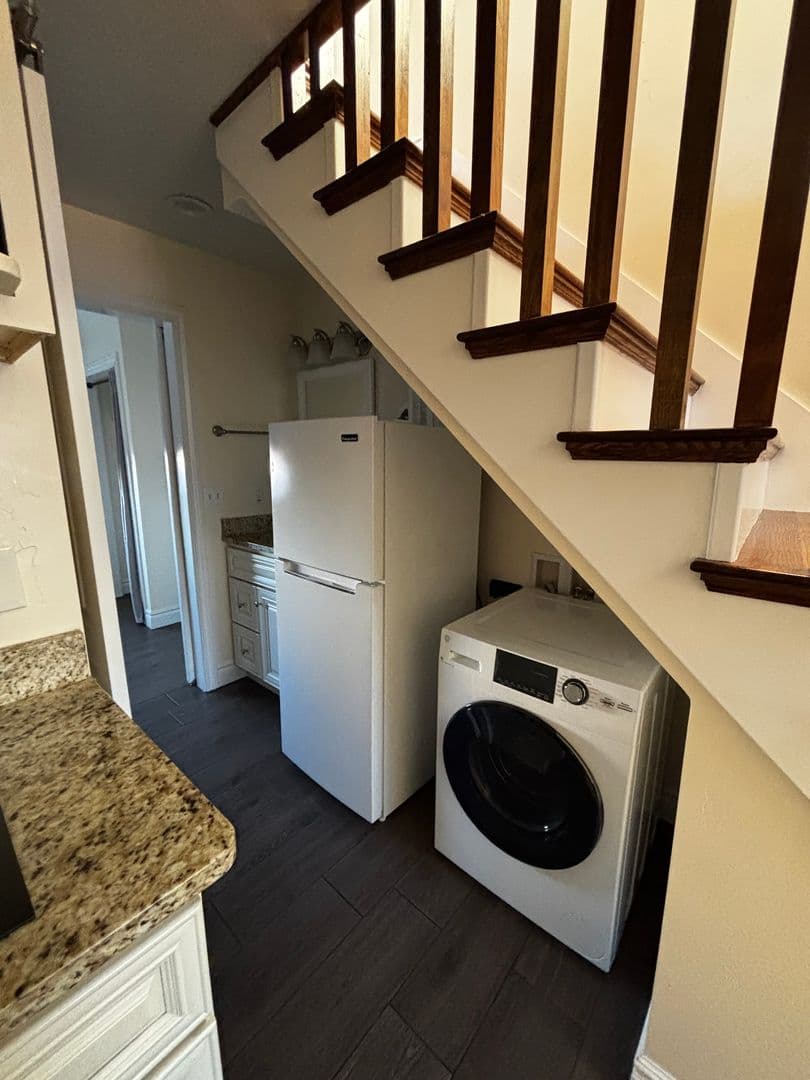 POR-T 303 (Cottages) 8 of 16