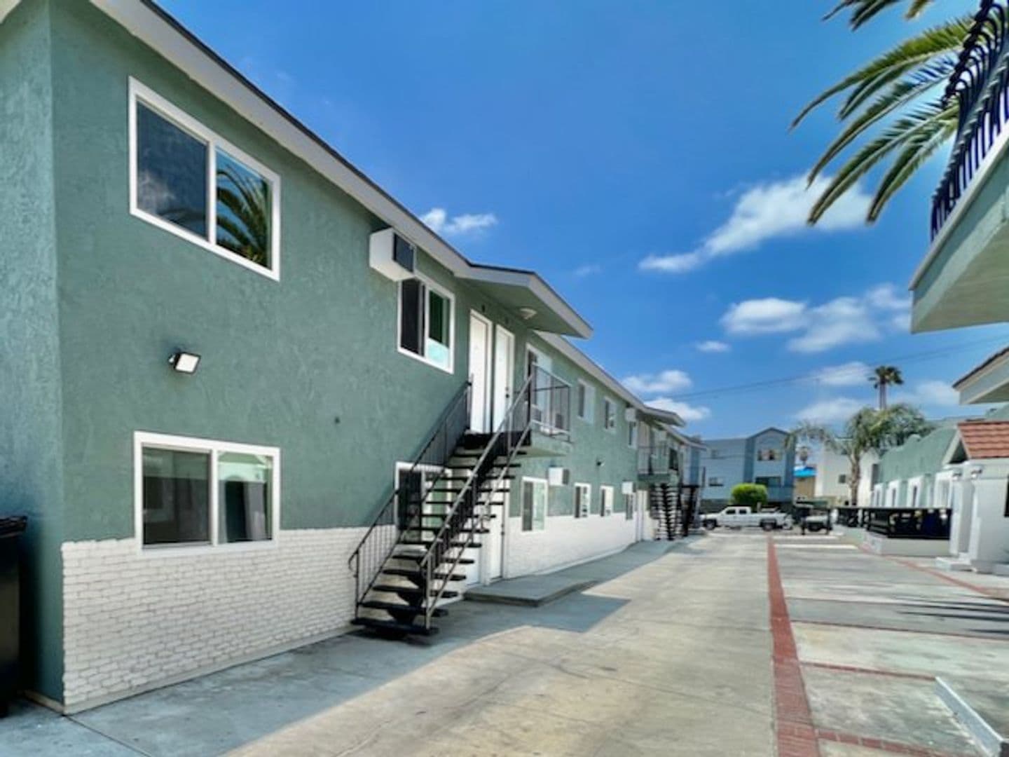 North Kingsley Apartments LLC 16 of 19