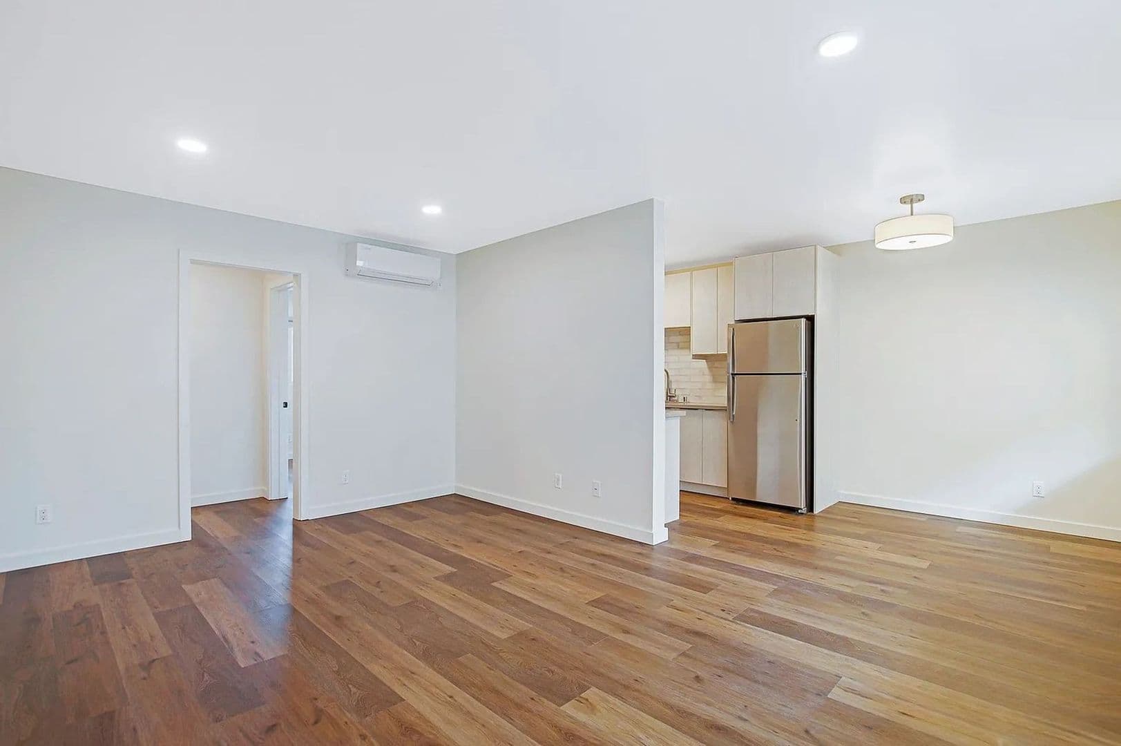 Stylish 1-Bedroom in the Heart of East Hollywood | ST Living at 1155 N Madison Ave 18 of 19