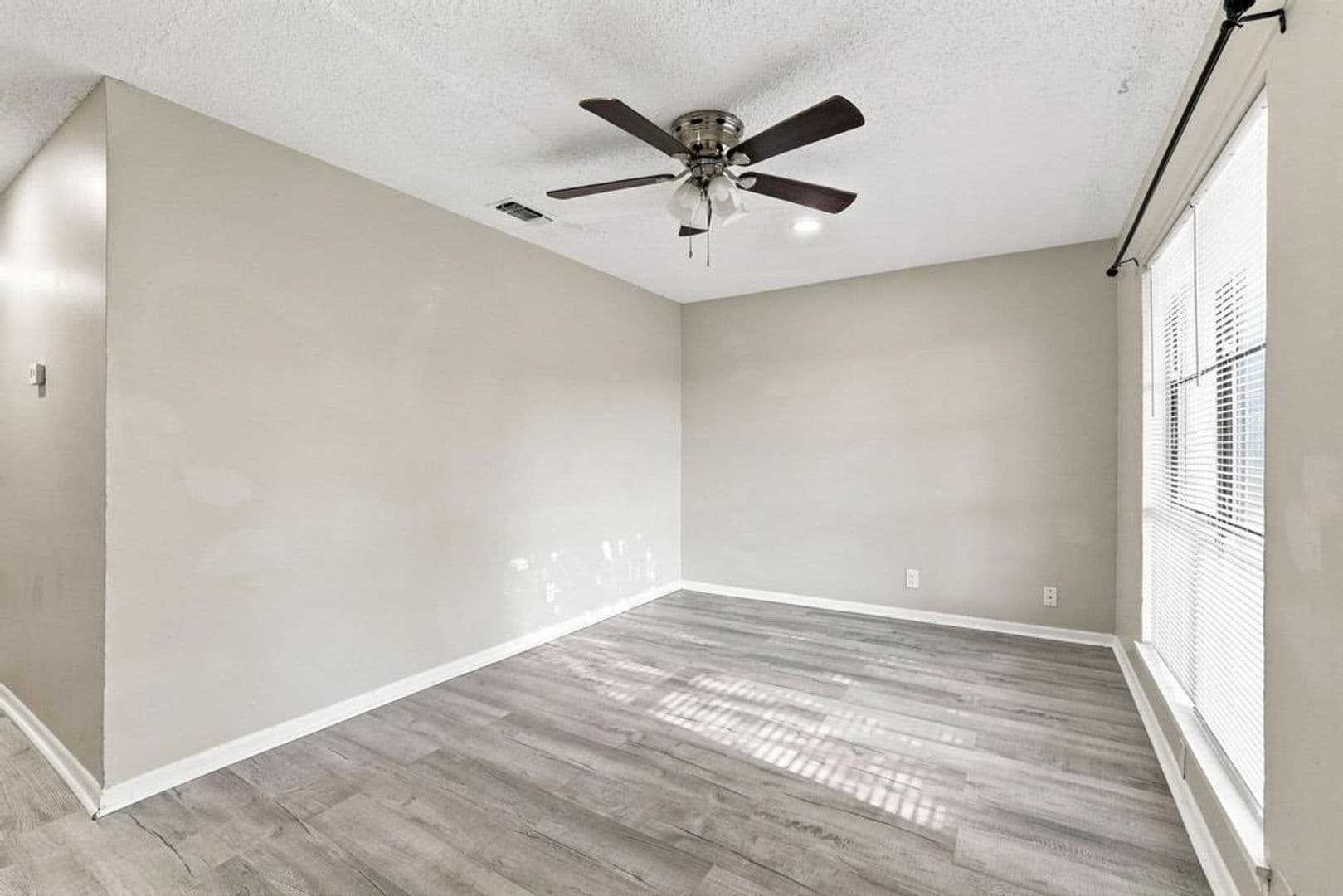 317 S. Loving Ave. - NEW 5 of 21