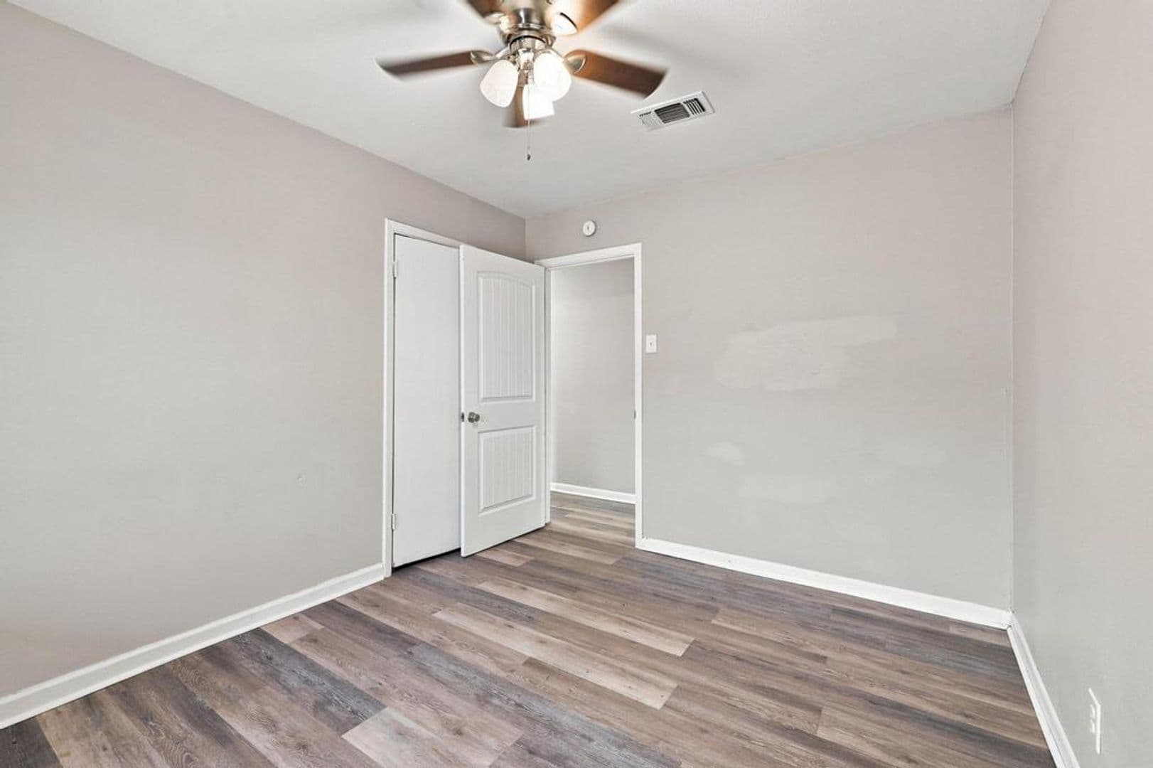 315 S. Loving Ave. - NEW 15 of 19