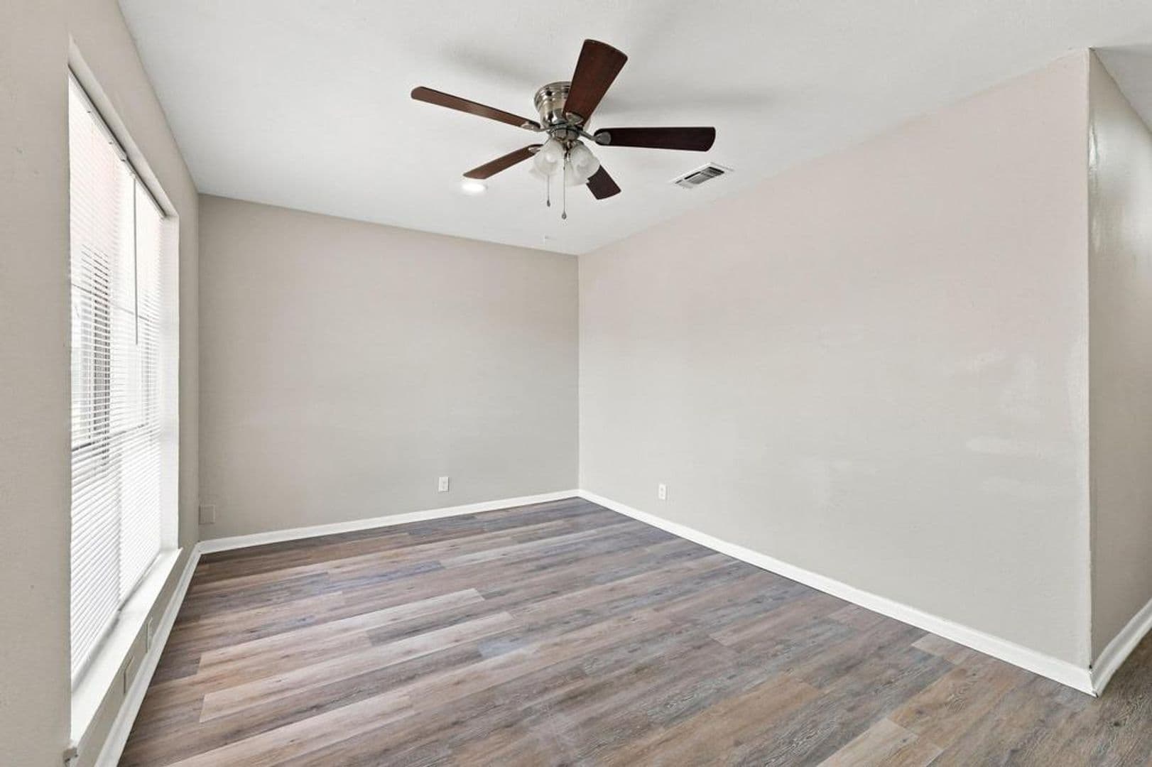 315 S. Loving Ave. - NEW 4 of 19