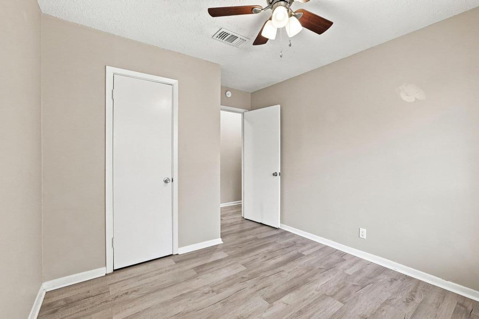 317 S. Loving Ave. - NEW 17 of 21