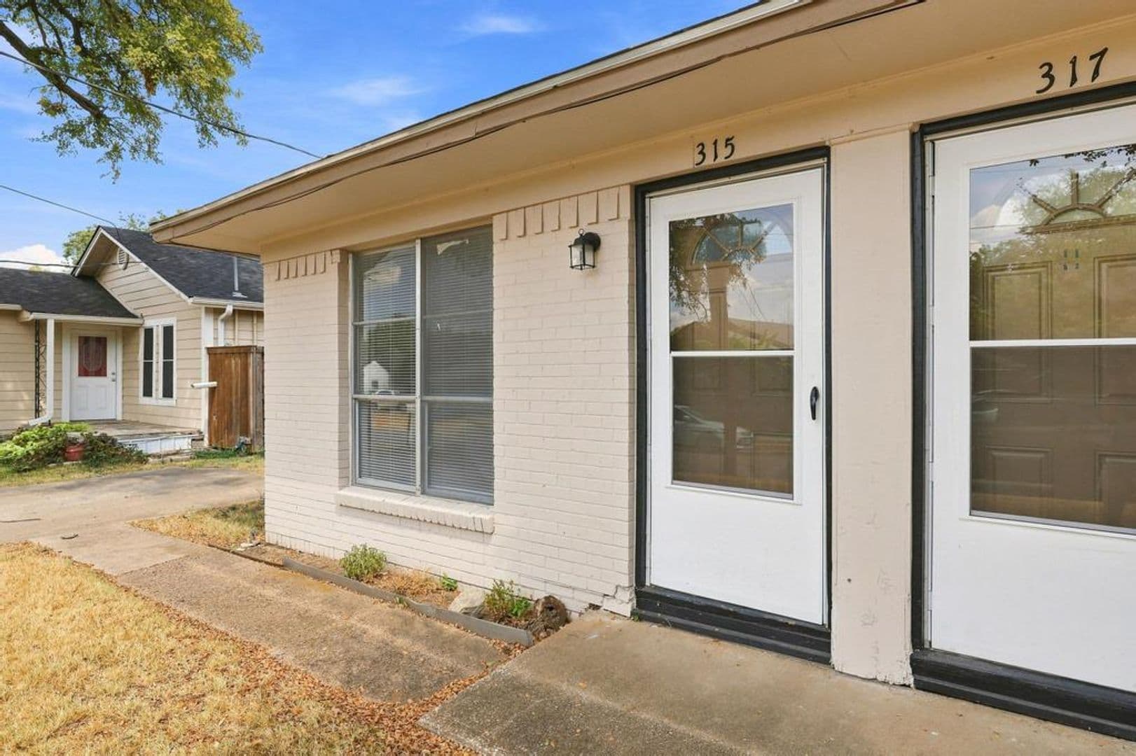 315 S. Loving Ave. - NEW 1 of 19