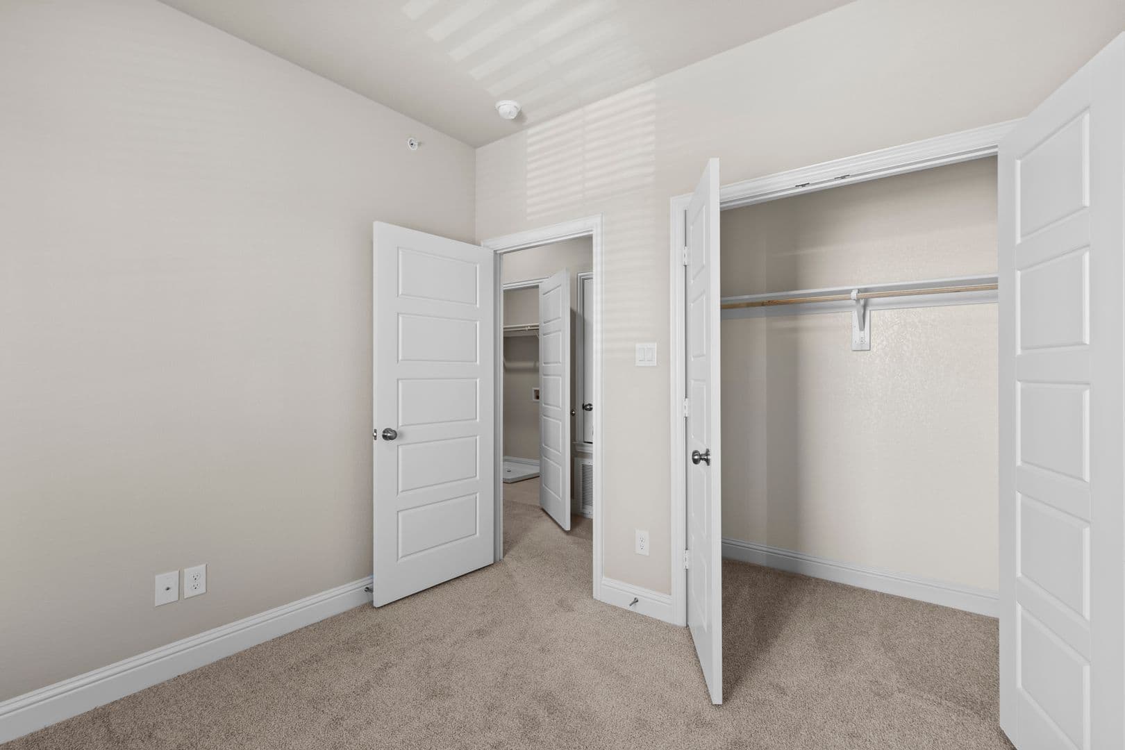 2065 Layla Dr. 4 of 22