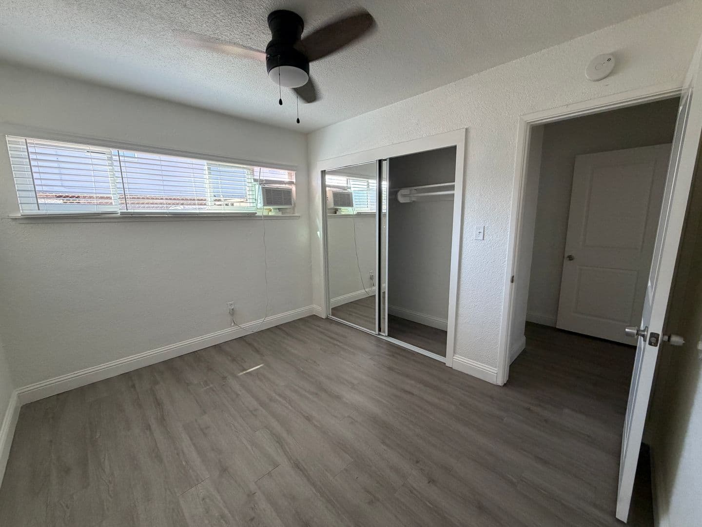 Dailey Court Apartments 2 of 8
