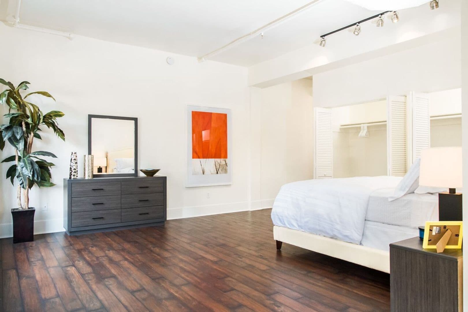 Viridian Lofts 5 of 9