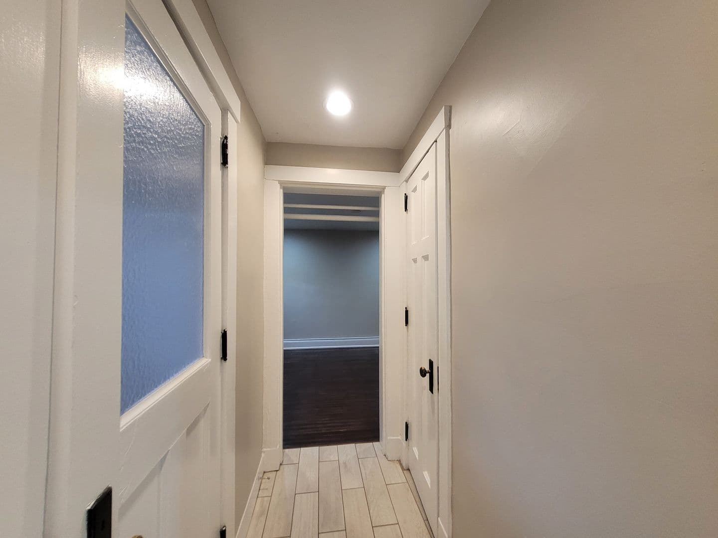 RENT SPECIAL! One bedroom apartment home in the Sherman Hills neighborhood! 26 of 27