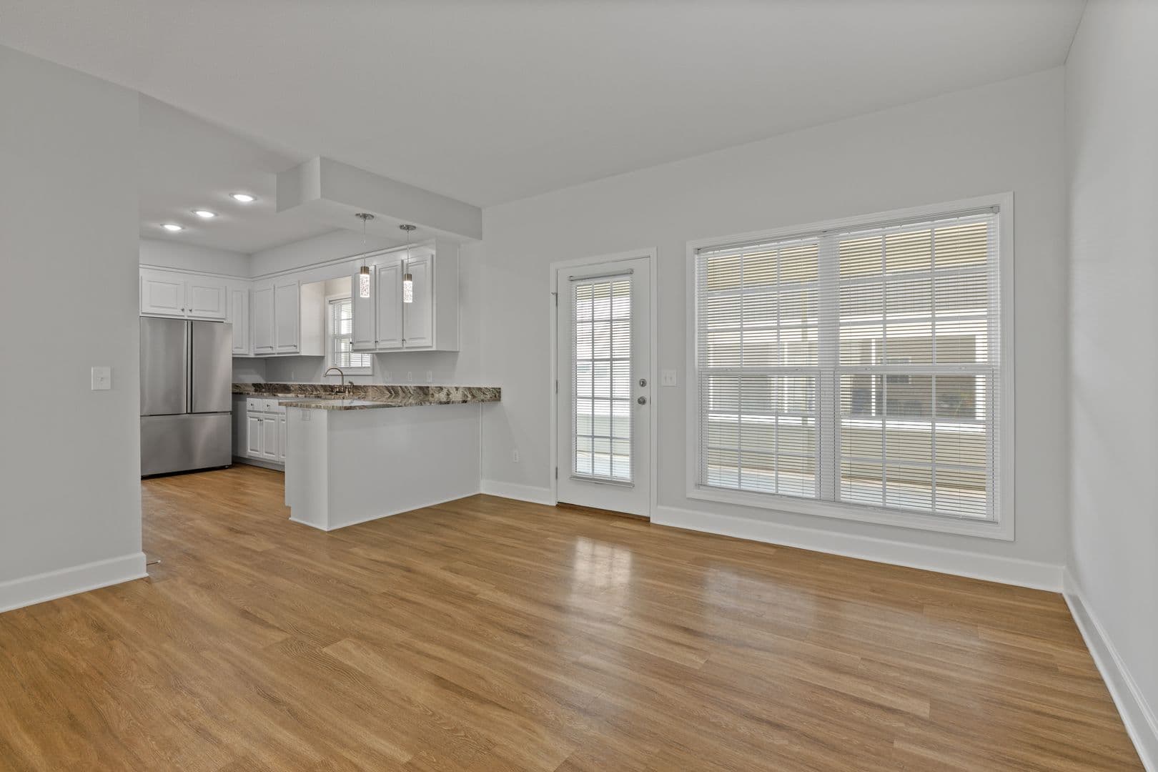 156 Wingate Ave 6 of 18