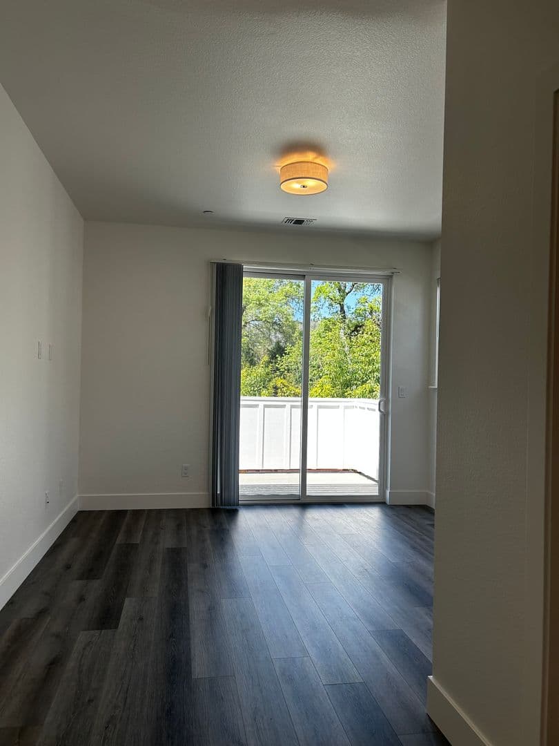 929 Middle Rincon 11 of 18