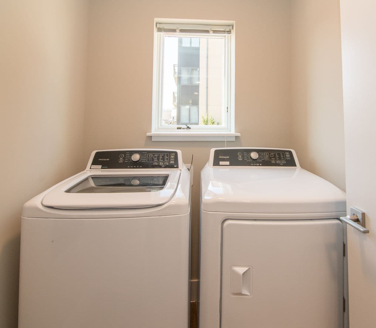 Sunrise Apartments 9 of 10