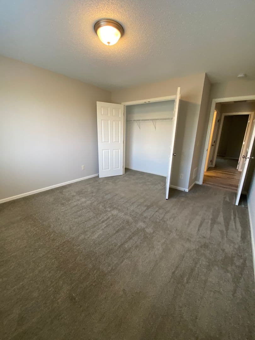 Updated 2 Bedroom Town Home 9 of 15