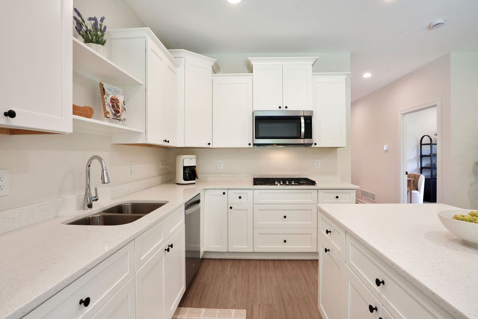 3 Bedroom Twin Home With Extras 14 of 36