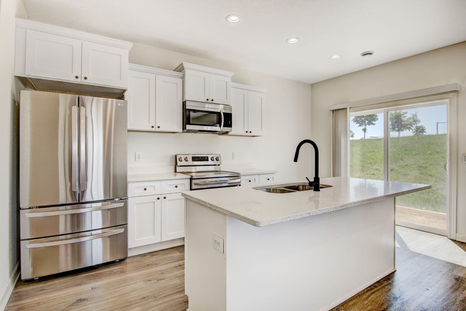 3 Bedroom Town Home 1 of 27