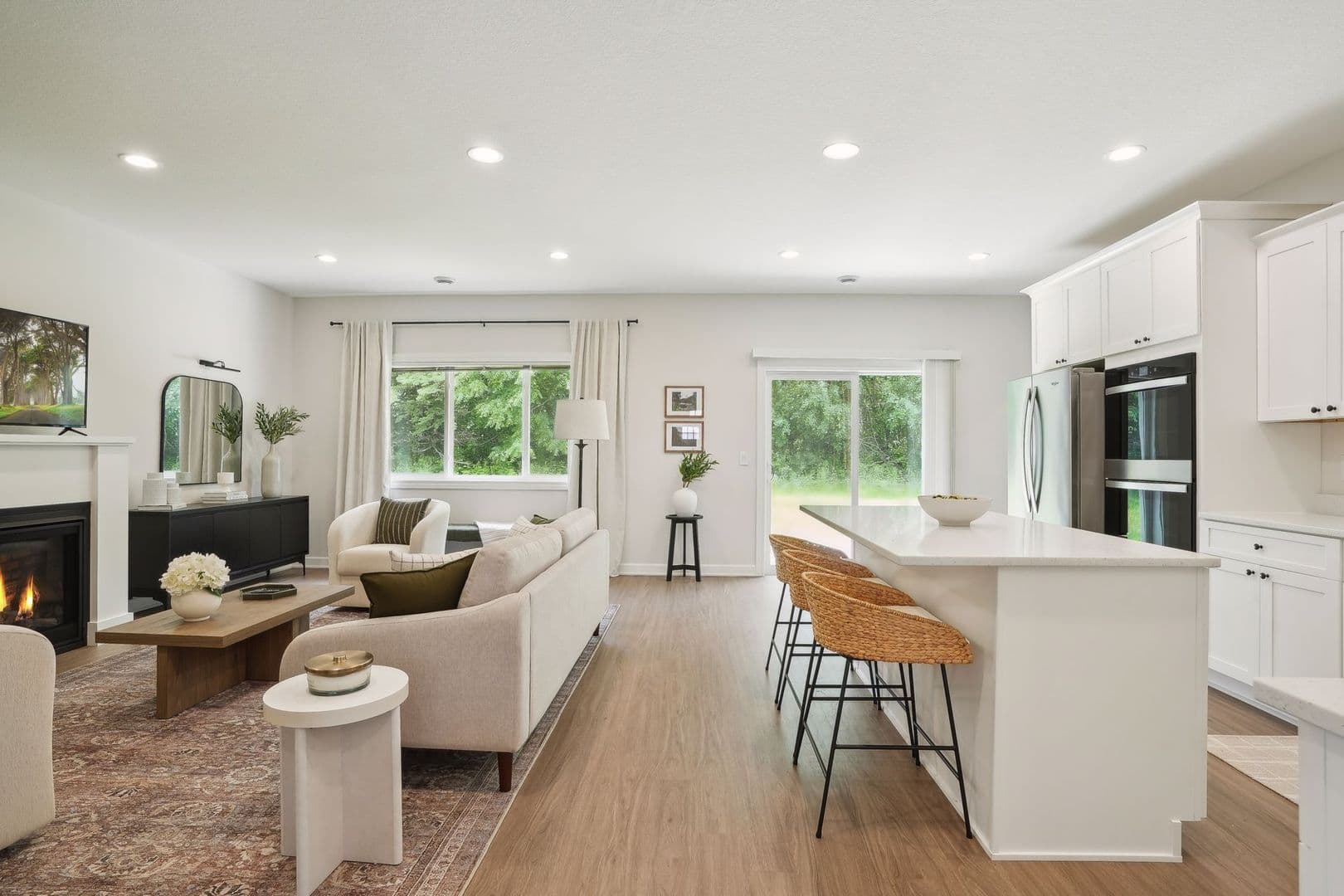 3 Bedroom Twin Home With Extras 10 of 36