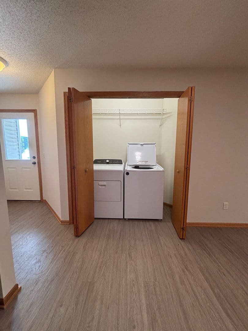 Great Single Level 2 Bedroom Townhome 13 of 14