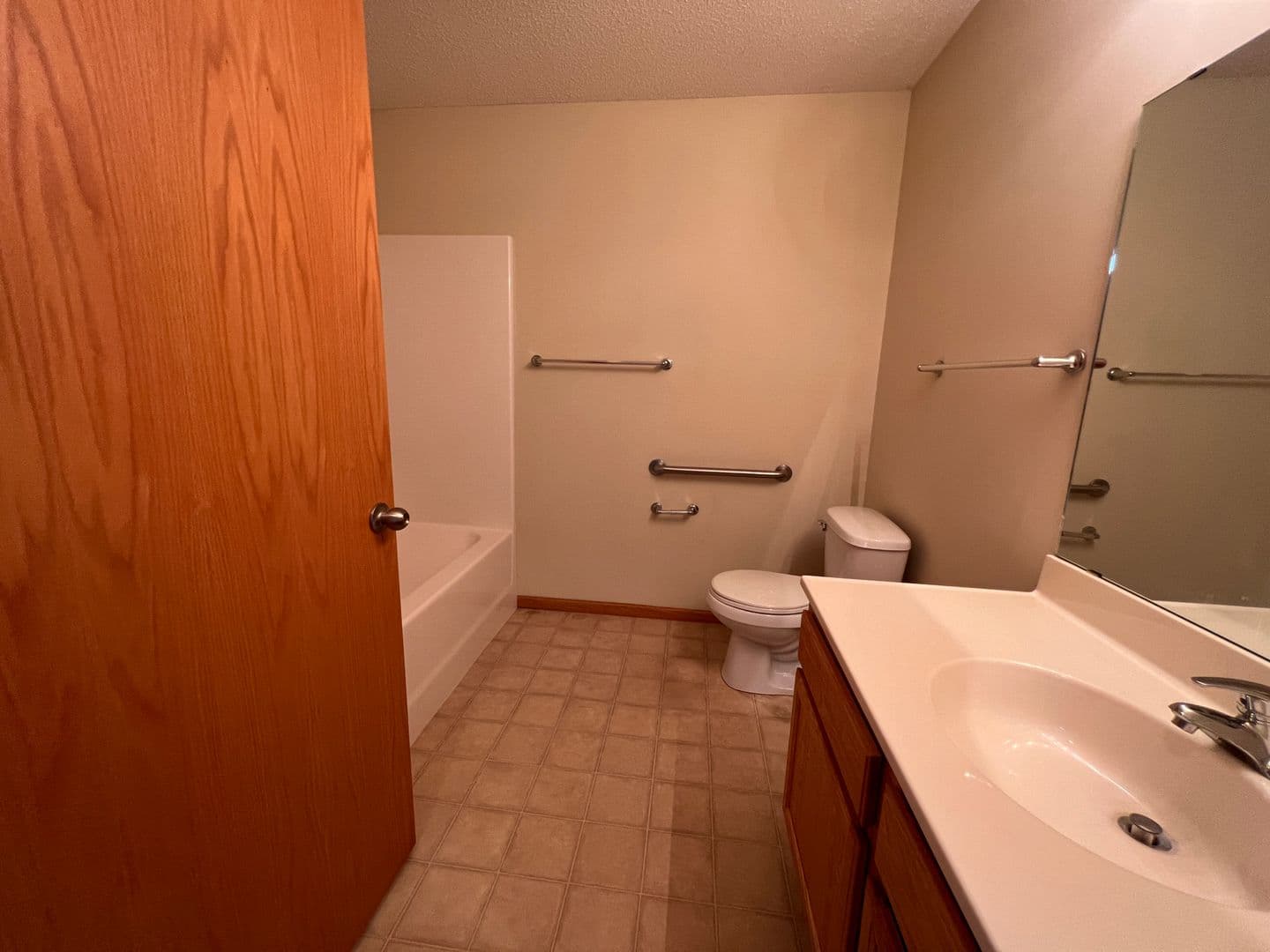 Two Bedroom Town Home 4 of 8