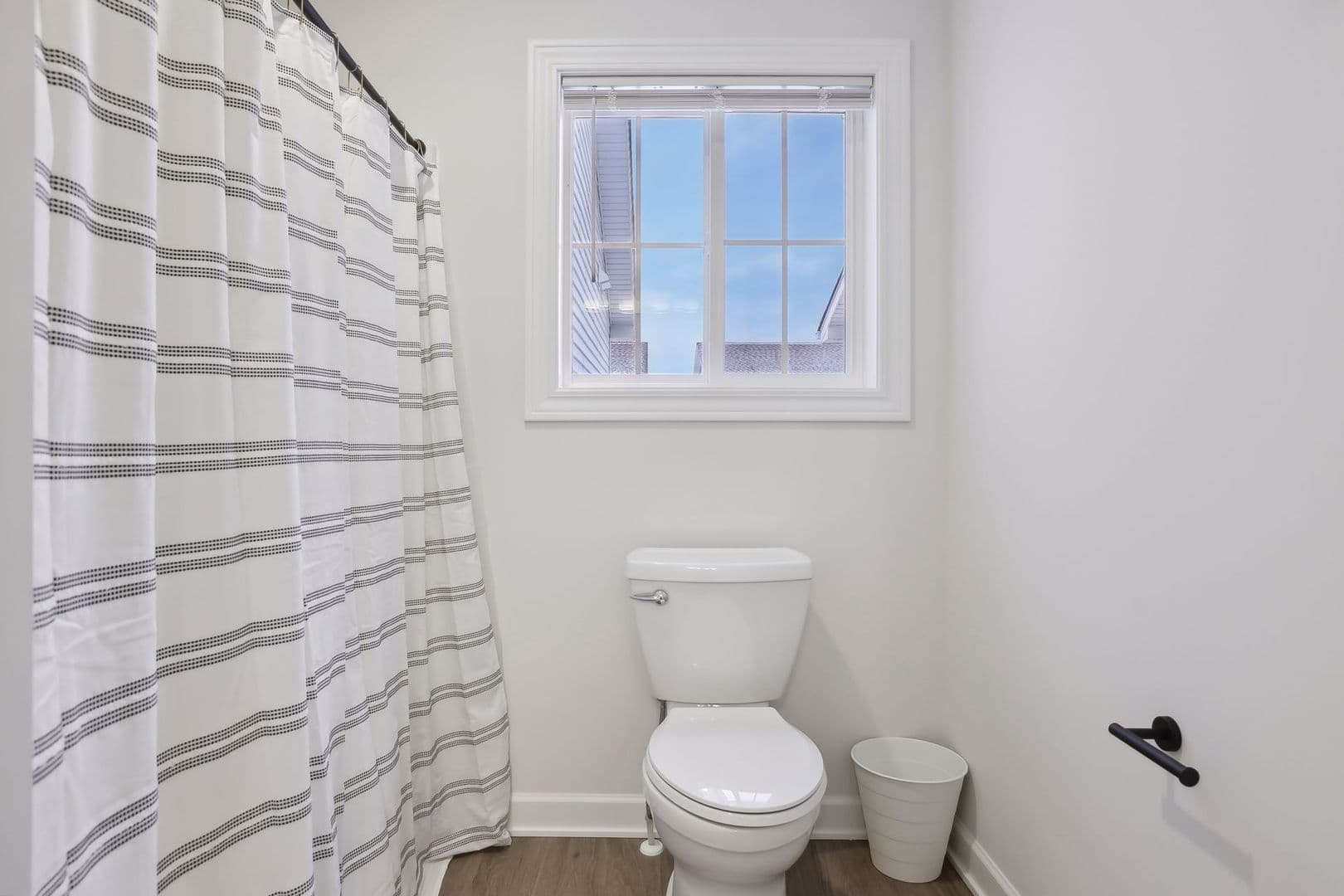 3 Bedroom Town Home 24 of 27