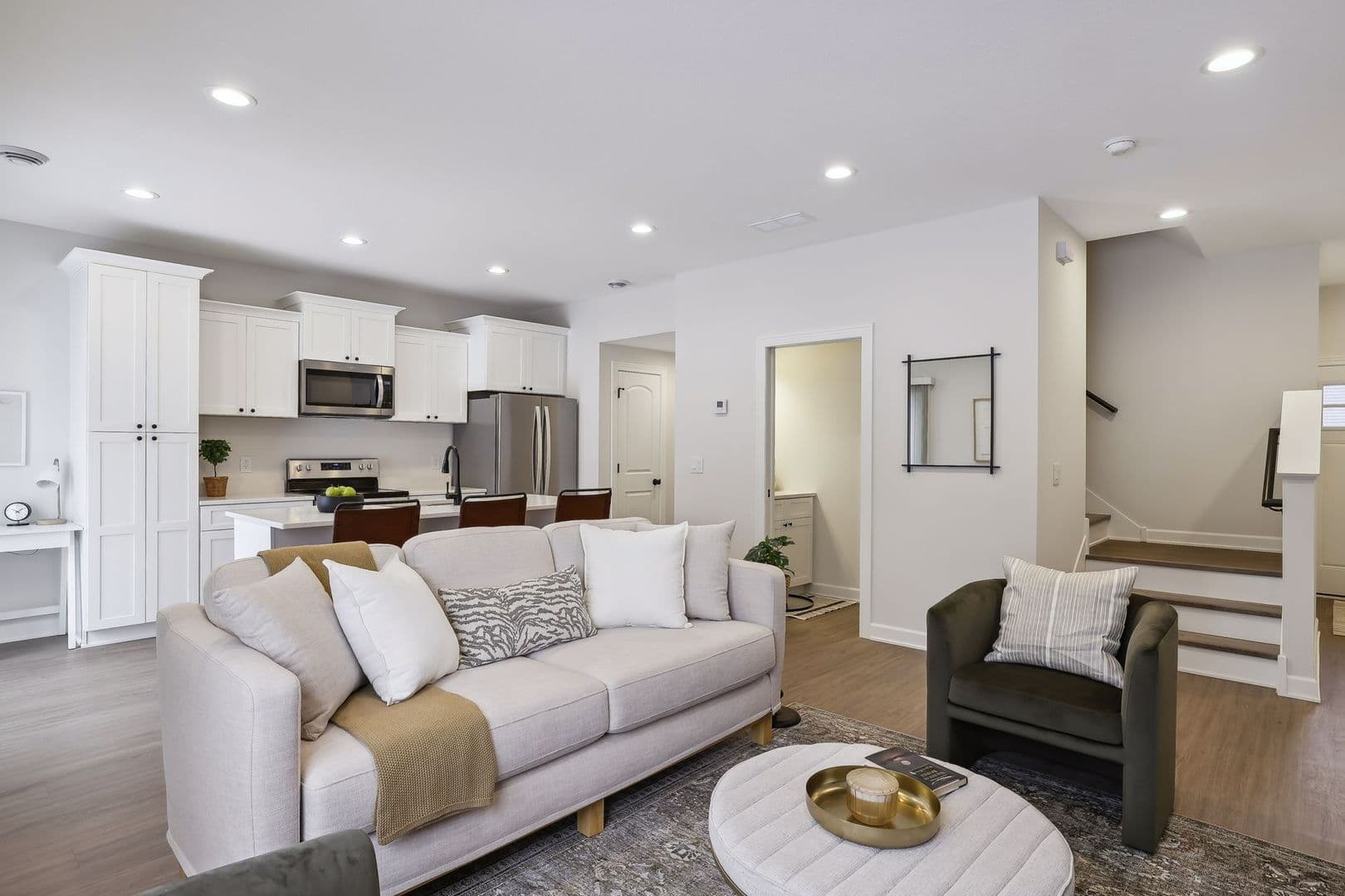 3 Bedroom Town Home 1 of 37