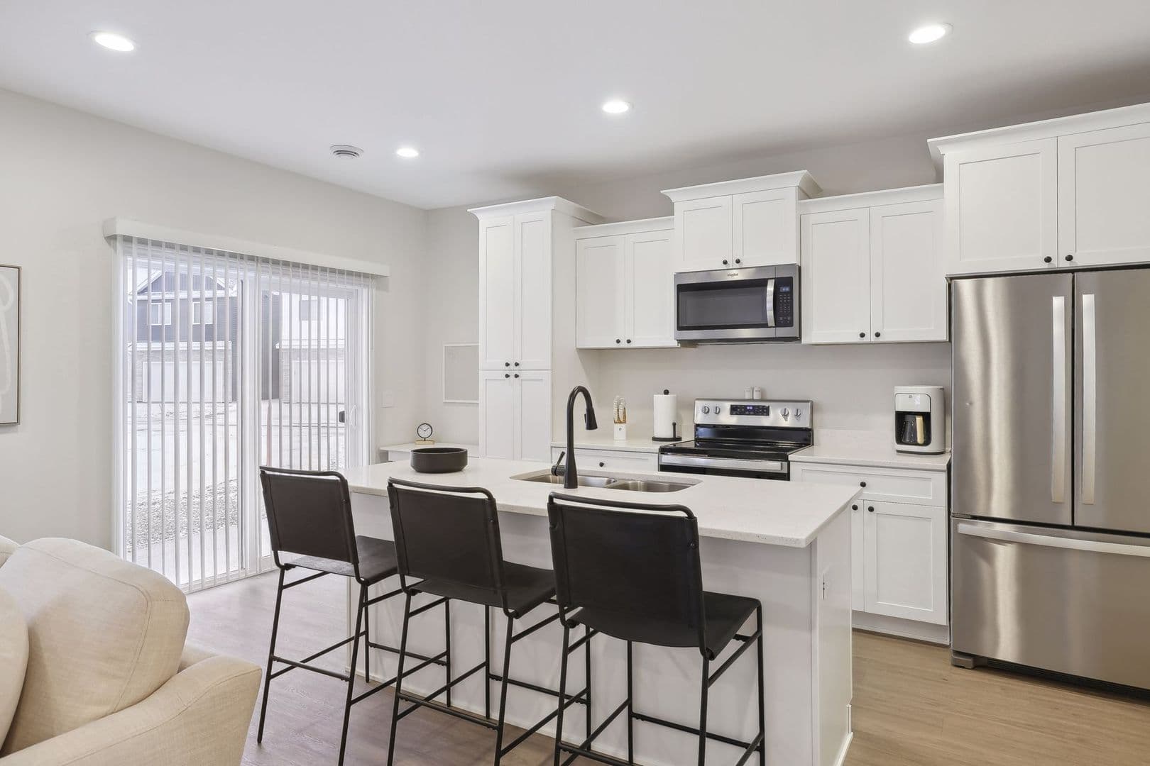 3 Bedroom Town Home 6 of 27