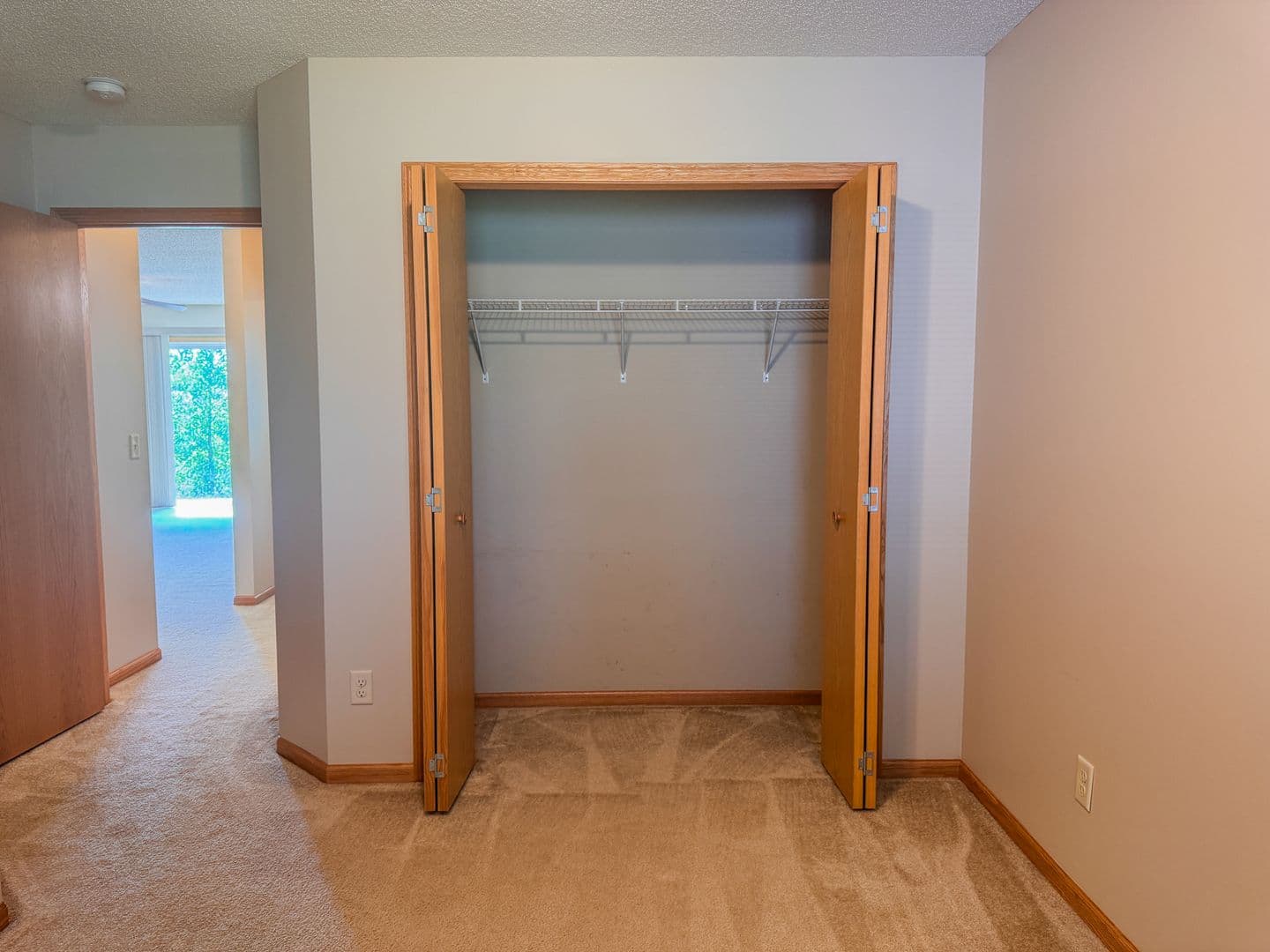 2 Bedroom Townhome 11 of 19