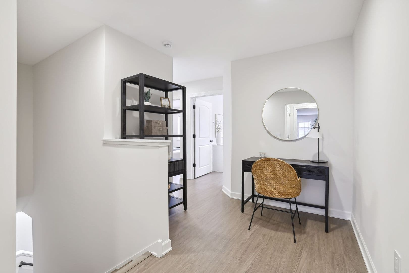 3 Bedroom Town Home 10 of 27