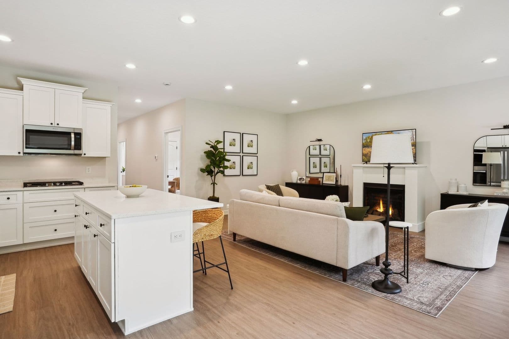 3 Bedroom Twin Home With Extras 1 of 8