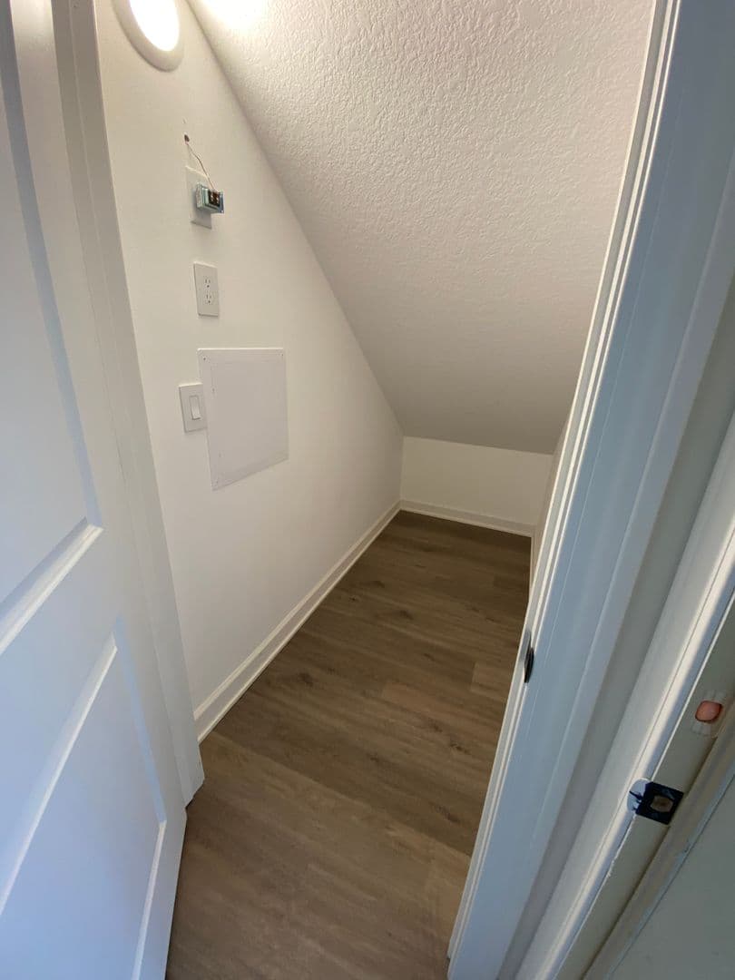 3 Bedroom End Unit 14 of 15