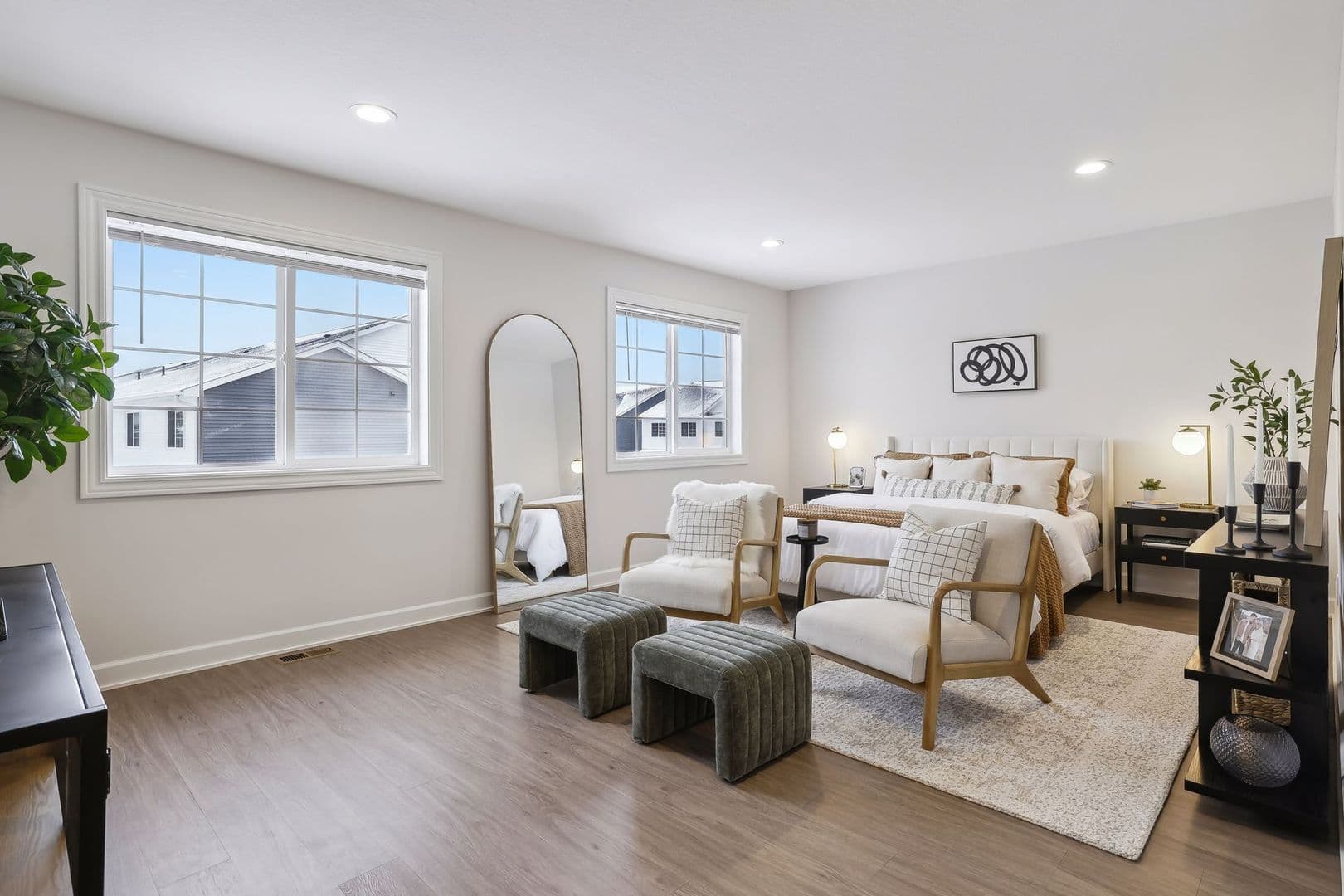 3 Bedroom Town Home 20 of 37