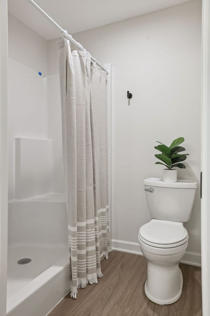 3 Bedroom Town Home 26 of 37