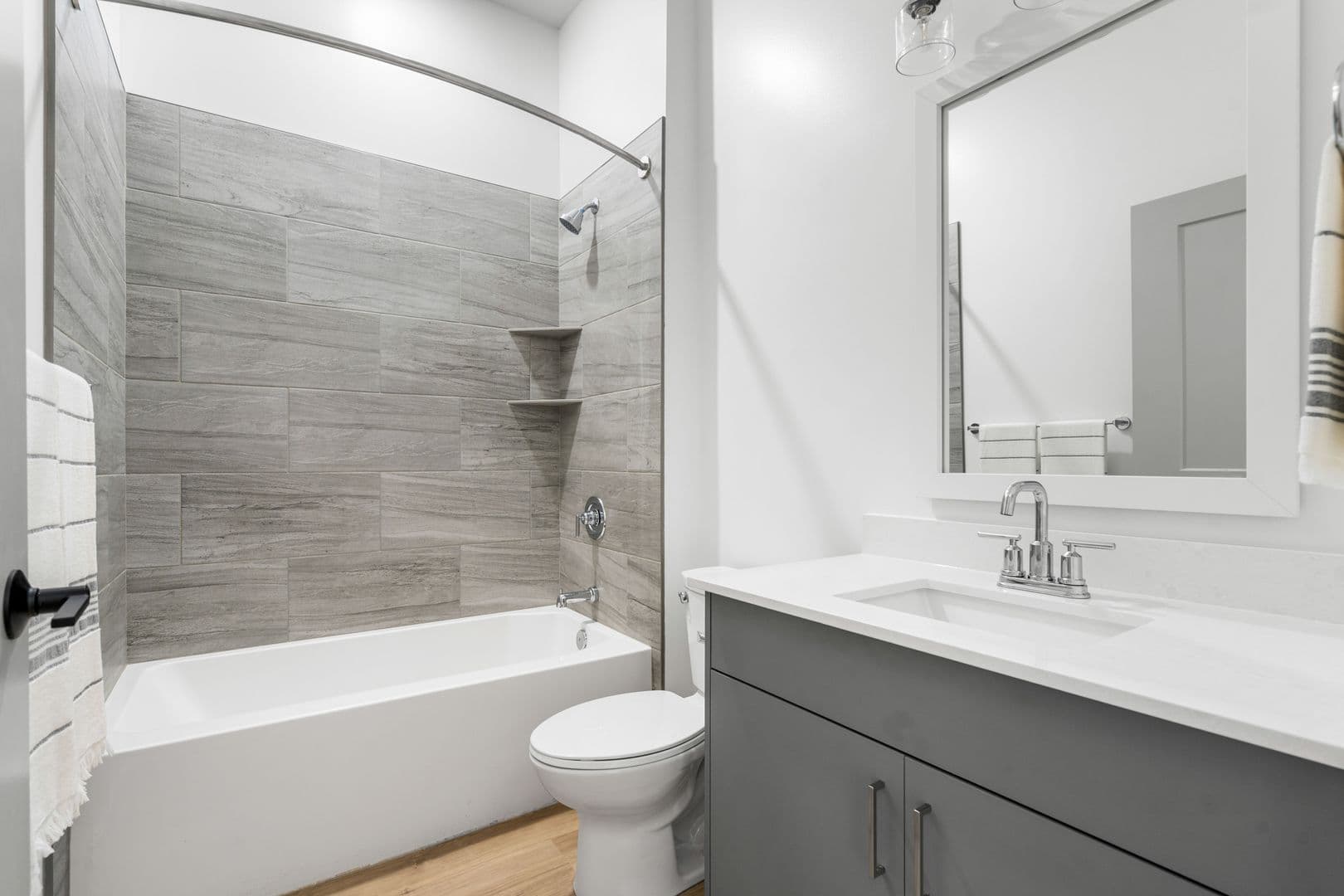 NorthWest TownHomes 3 of 8