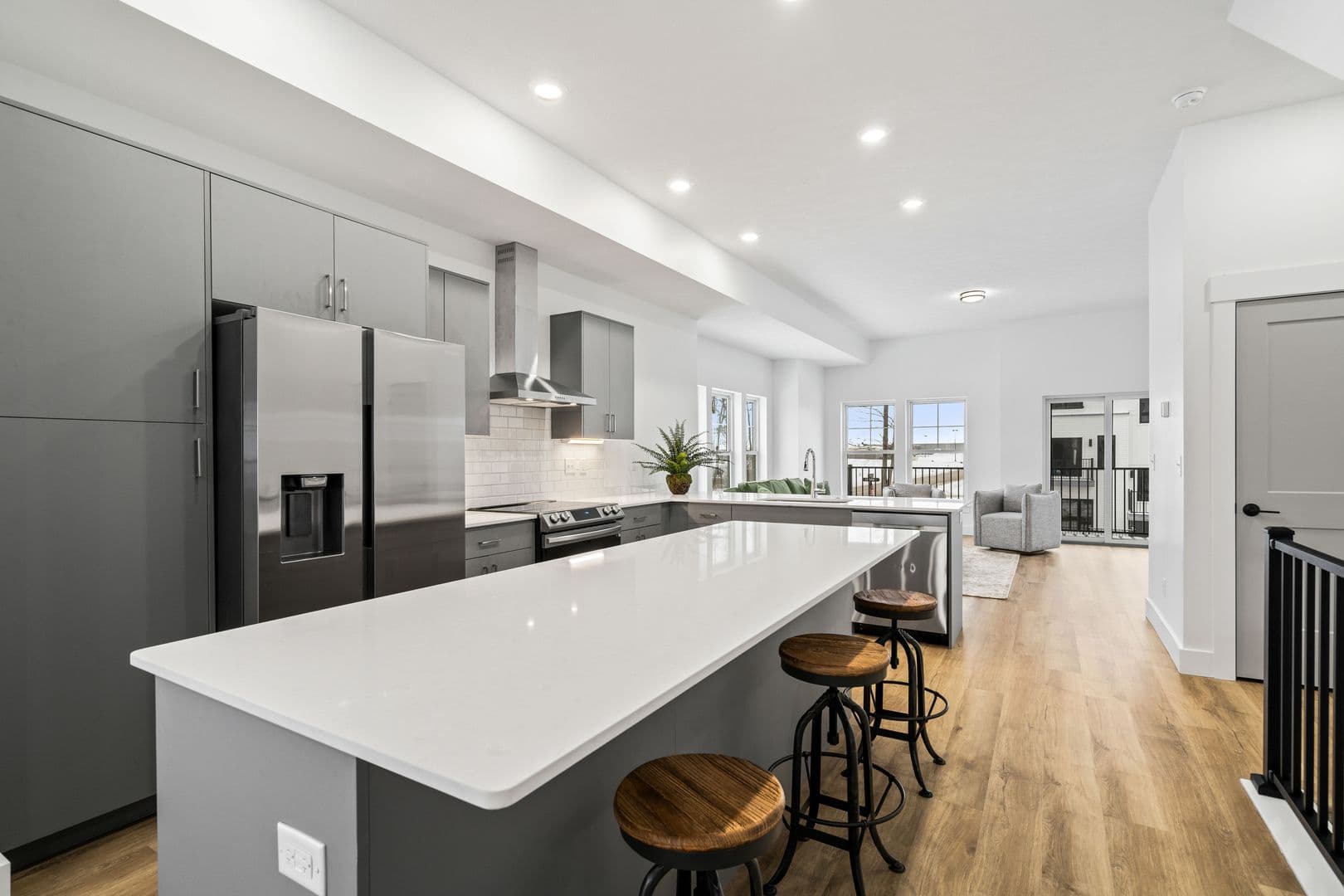 NorthWest TownHomes 7 of 38