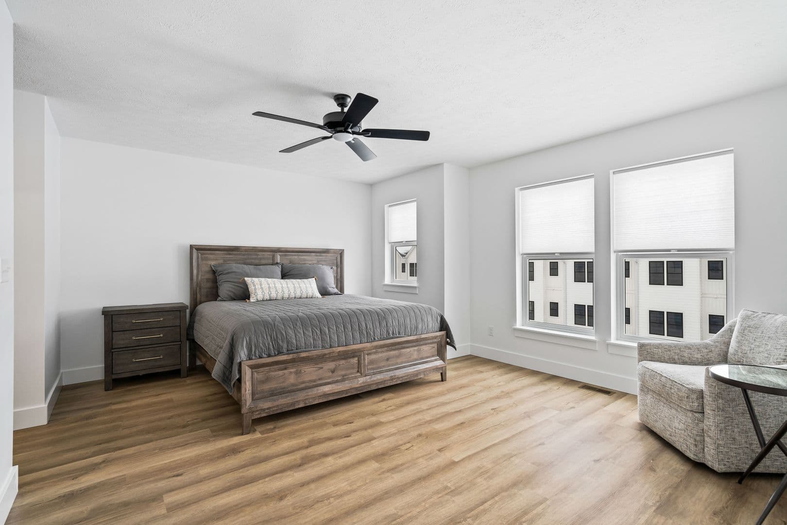 NorthWest TownHomes 32 of 38