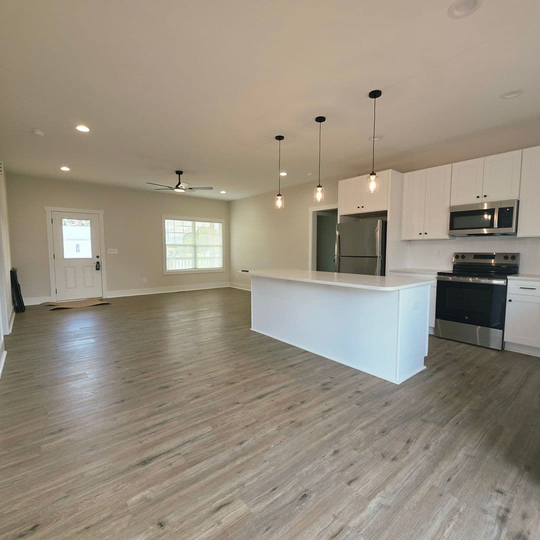 118 Wetmore Rd 4 of 20