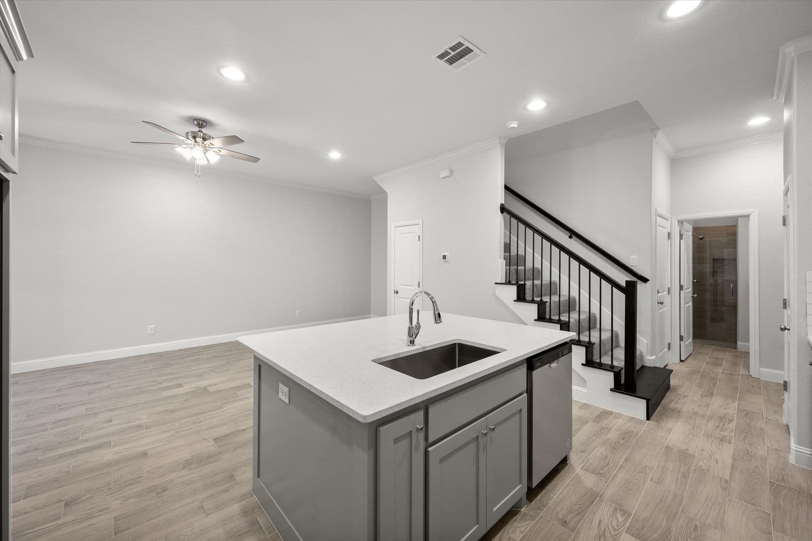 2333 Spring Park Blvd, Arlington, TX 76016 20 of 37