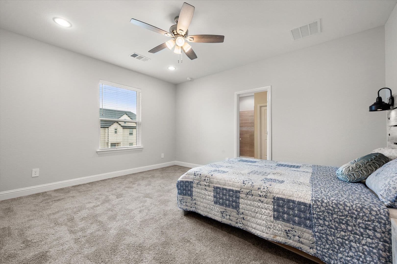 2333 Spring Park Blvd, Arlington, TX 76016 26 of 37
