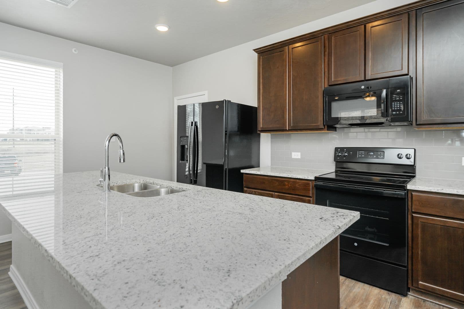 4089 Cross Park Dr #511 14 of 40