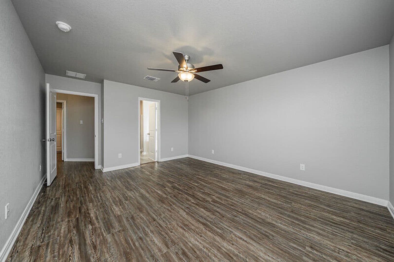 1362 Kingsgate Drive 19 of 24