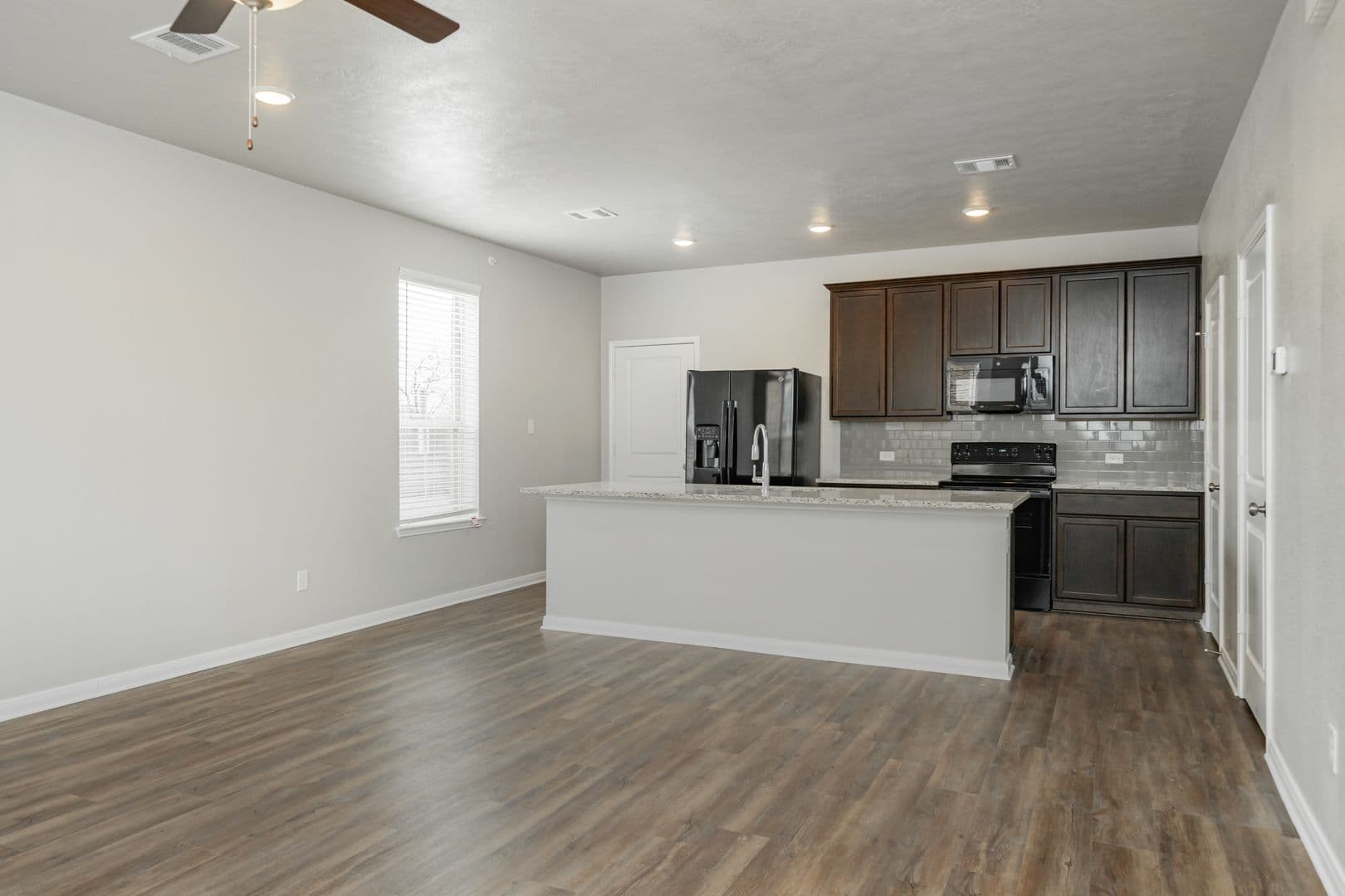 4089 Cross Park Dr #811 7 of 47
